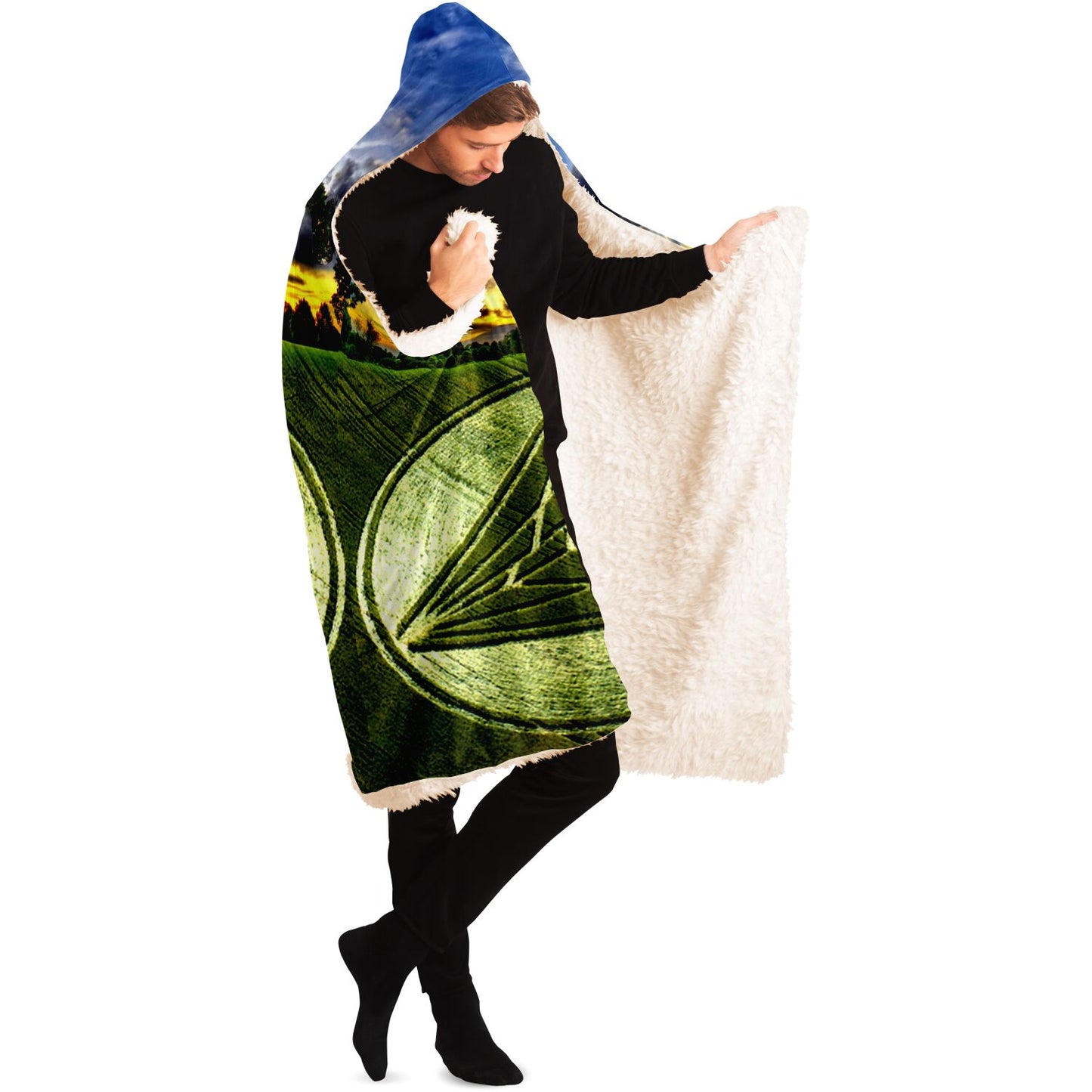 Crop Pyramid Hooded Blanket - AOP