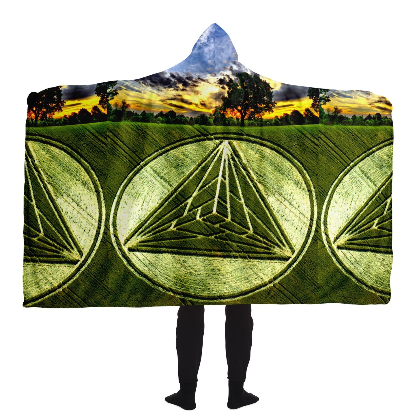 Crop Pyramid Hooded Blanket - AOP